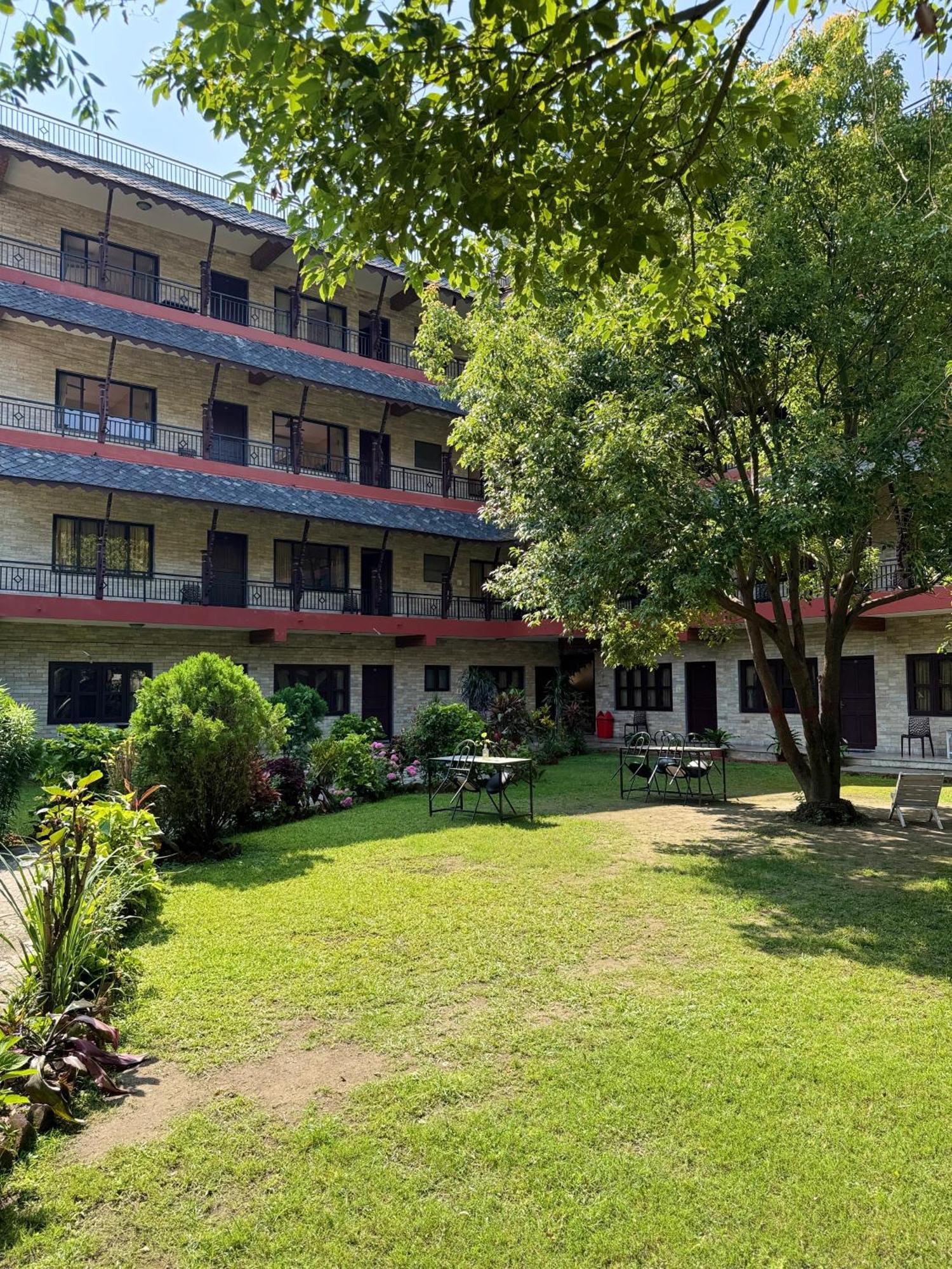 Butterfly Lodge Pokhara Exterior photo